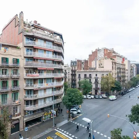 شقة With One Bedroom In Barcelona, With Wonderful City View, Balcony And Wifi - 3 Km From The